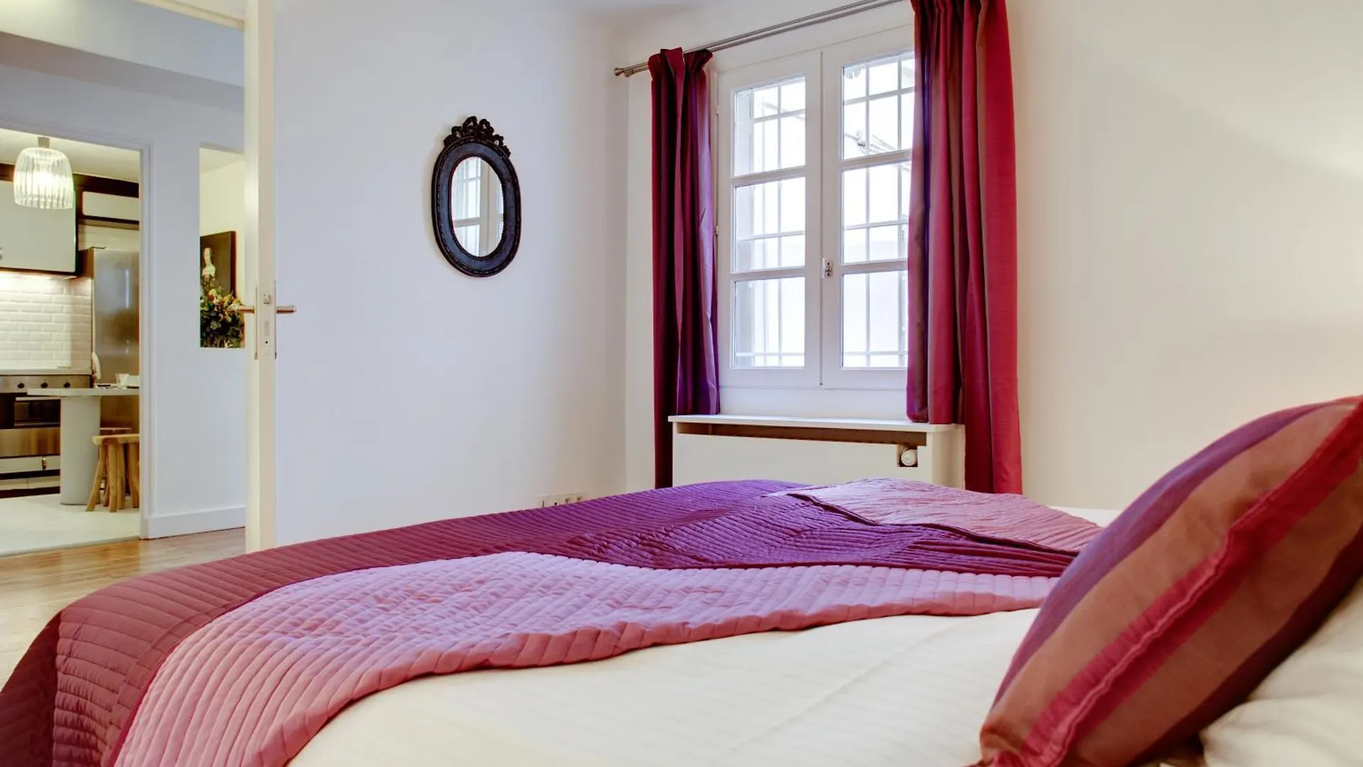 Paris St Germain Mazarine Residence France