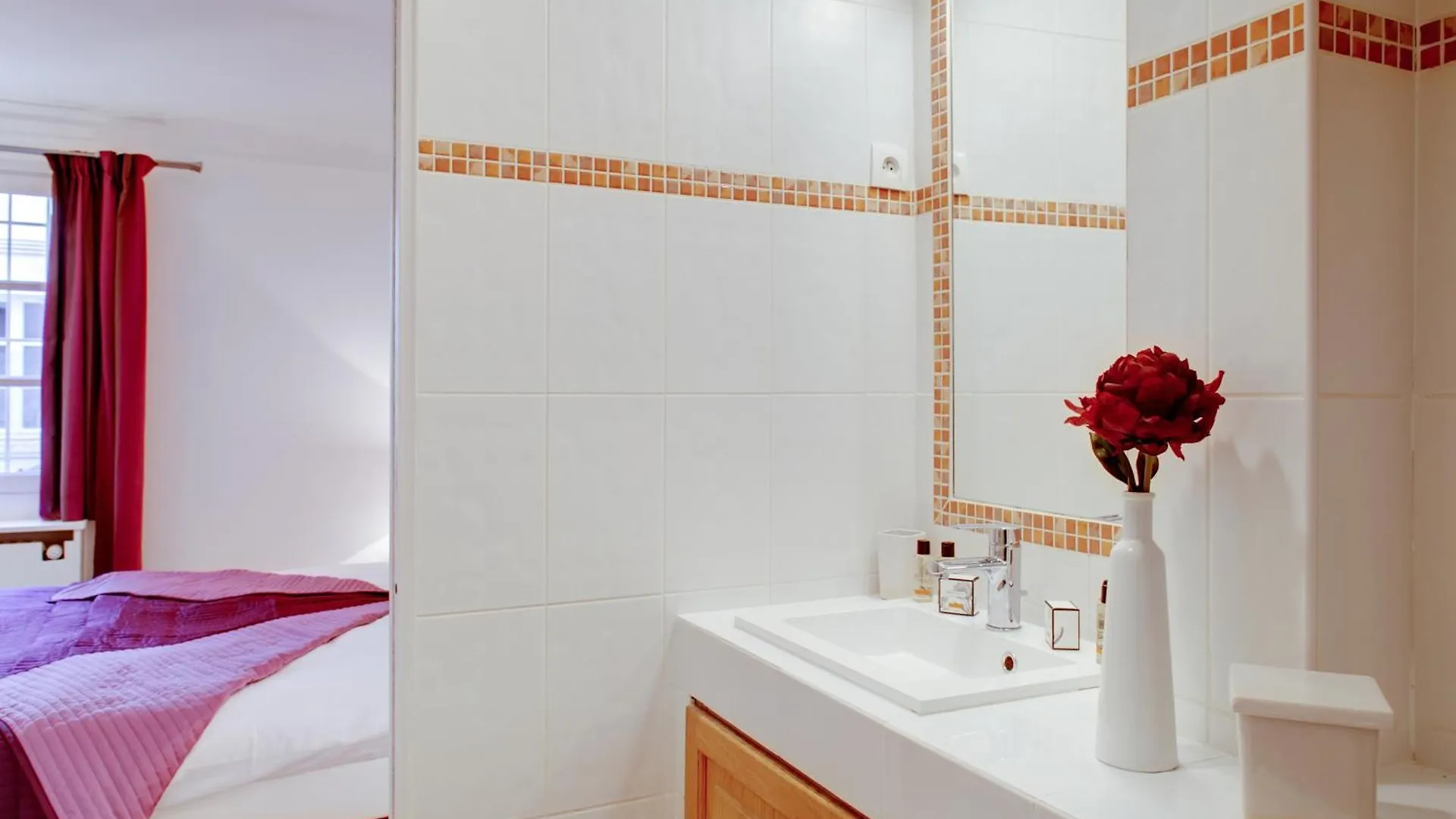 Paris St Germain Mazarine Residence